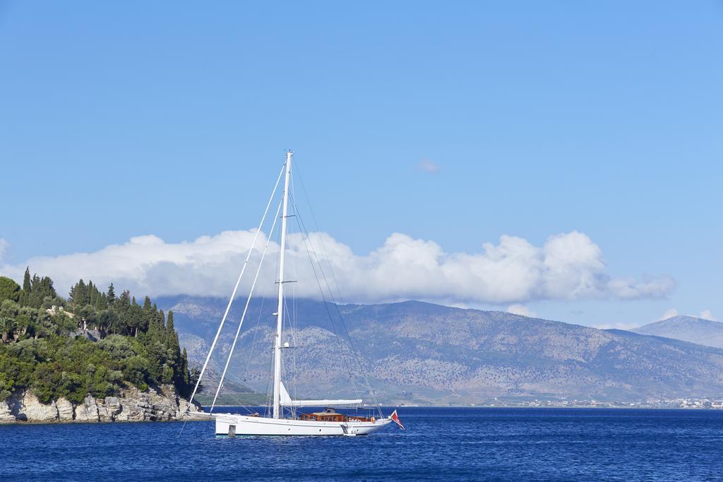 Villa Tatiana Agios Stefanos  Eksteriør billede